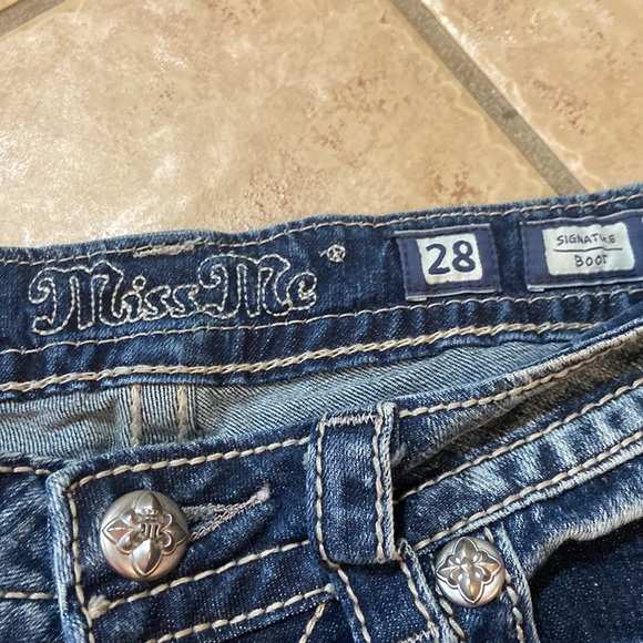 Miss Me Studded Angel Wings Flap Pocket Jeans Bootcut size 31 - Picture 7 of 8